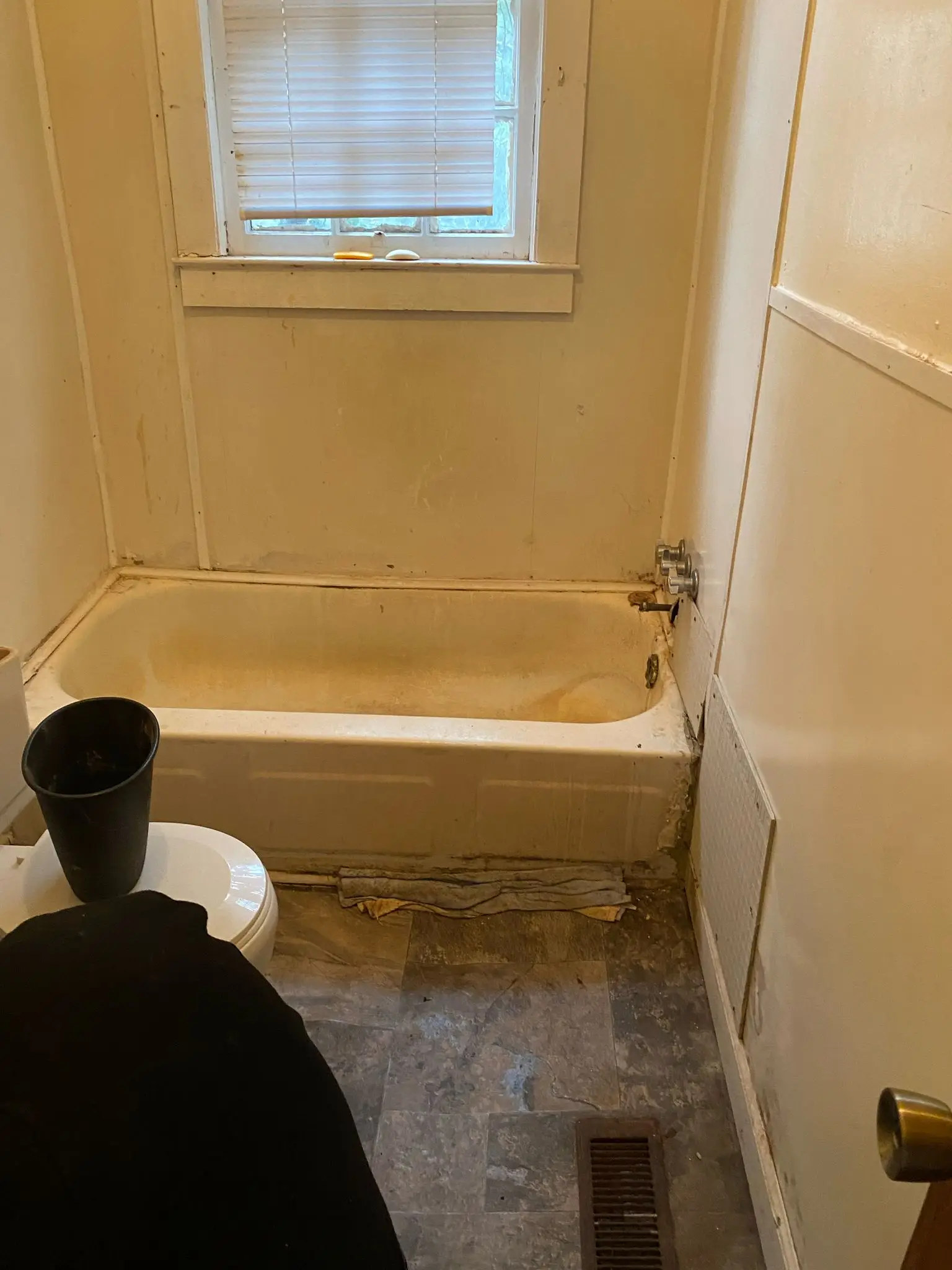 Bathroom Remodeling & Wood Rot Repair
