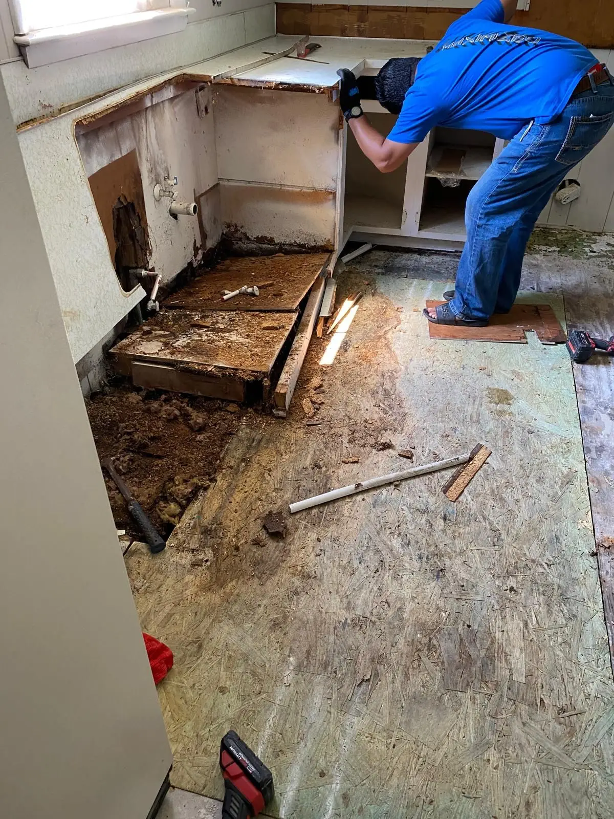 Full Kitchen & Bath Remodel - Image 12