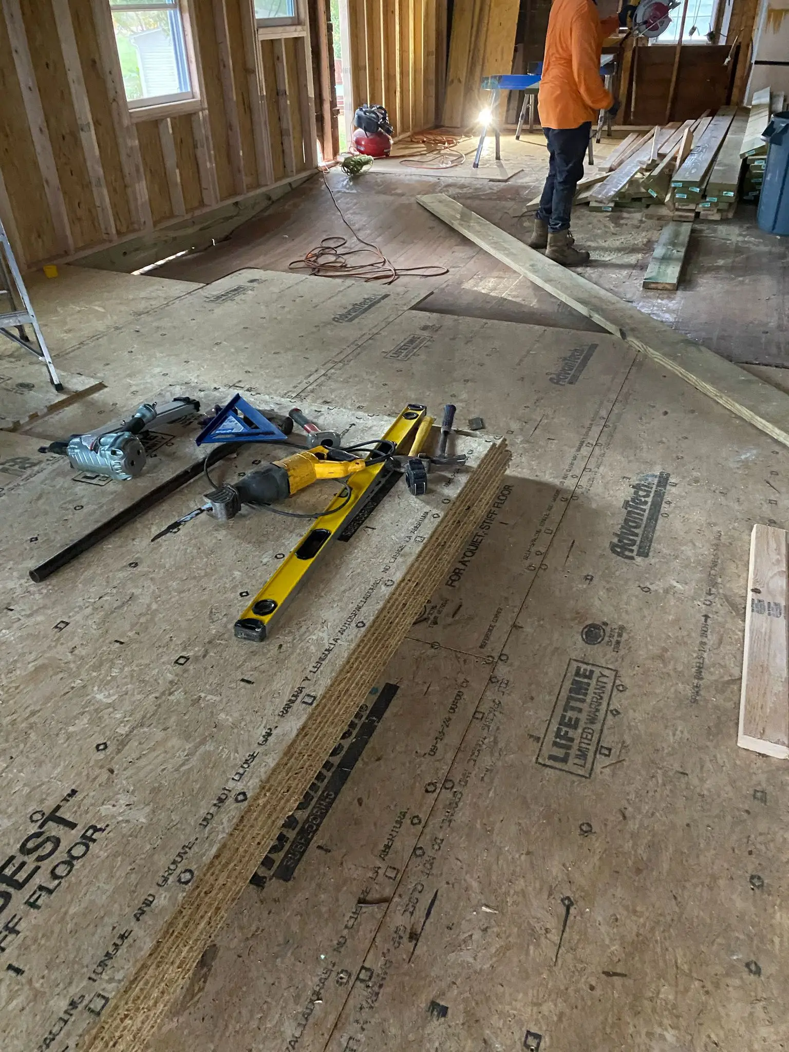 Full Home Renovation & Foundation Repair - Image 14